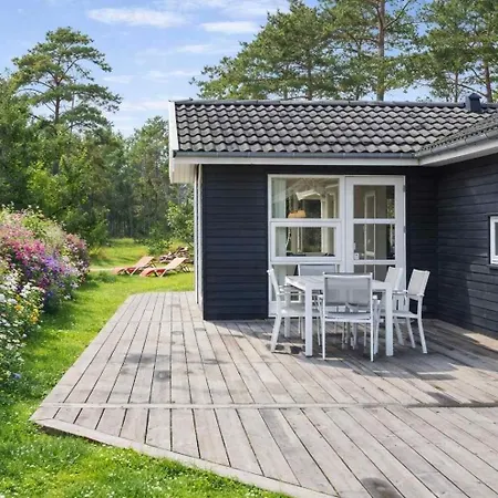 Lovely Near A Fantastic Vester Somarken